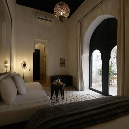 Riad Azzouna 13 Marrakesch Zimmer foto