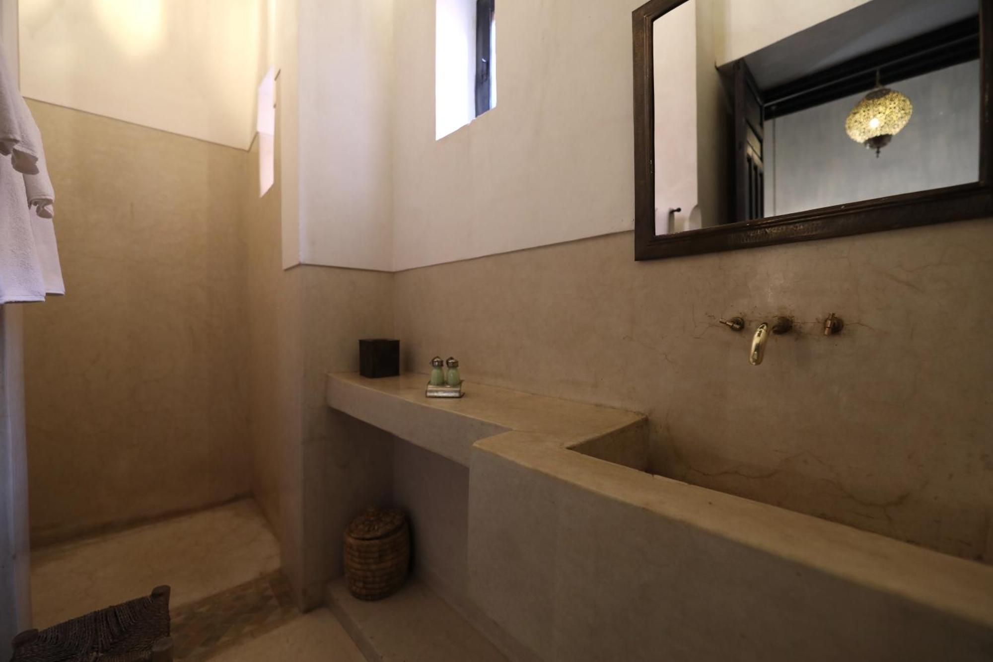 Riad Azzouna 13 Marrakesch Zimmer foto